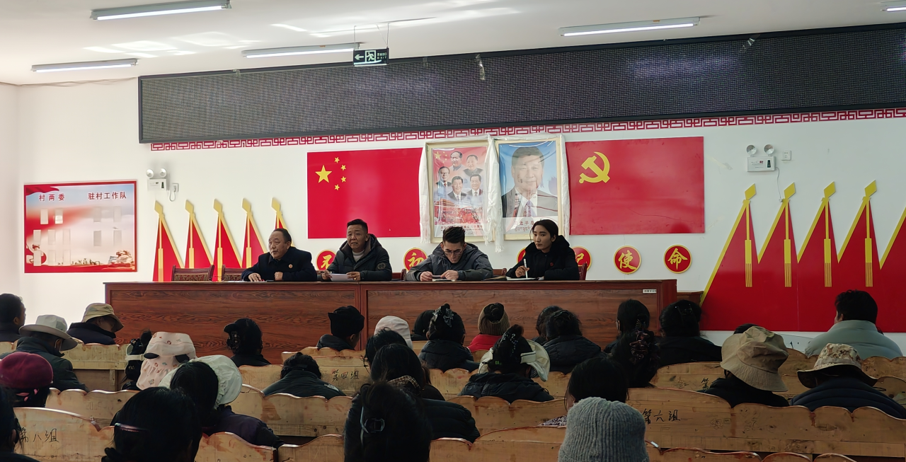 朗县人民法院洞嘎人民法庭联合多部门开展乡村普法宣传活动 